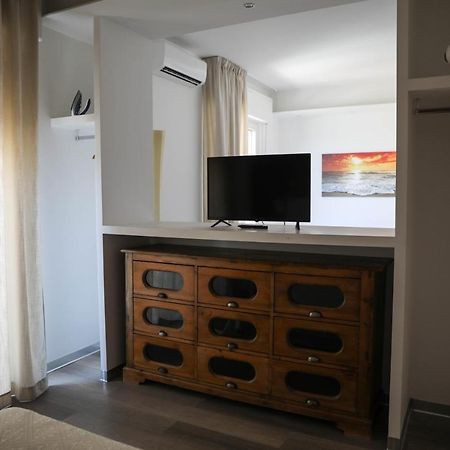 Interno 11 City View With Kitchen - 70 Mq บารี ภายนอก รูปภาพ