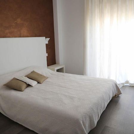 Interno 11 City View With Kitchen - 70 Mq บารี ภายนอก รูปภาพ