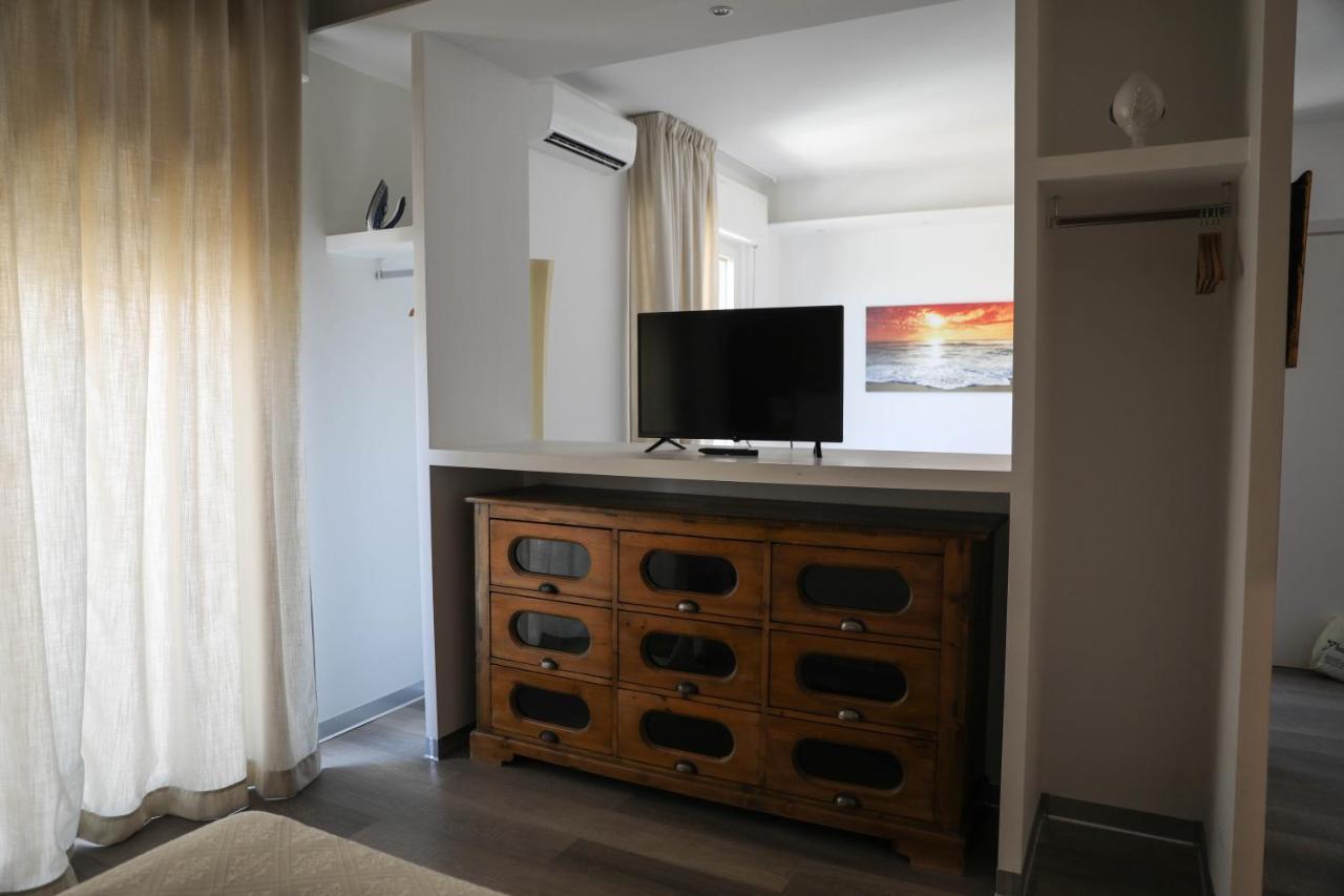 Interno 11 City View With Kitchen - 70 Mq บารี ภายนอก รูปภาพ