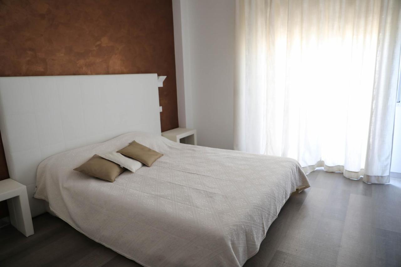 Interno 11 City View With Kitchen - 70 Mq บารี ภายนอก รูปภาพ